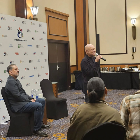 Échos d’une vision : conversation avec Simon Brook autour du Mahabharata de Peter Brook.
Animé par Anup Singh.