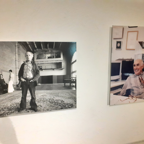 Peter Brook et Harvey Lichtenstein.
Exposition à la Brooklyn Academy of Music (BAM), 2025.