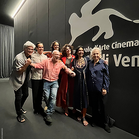 Georges Corraface, Kên Higelin, Simon Brook, Antonin Stahly-Vishwanadan, Corinne Jaber, Mallika Sarabhai, Chloe Obolensky.